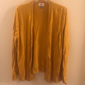 ✂️CLOSET CLEAR OUT ✂️Old navy mustard cardigan
